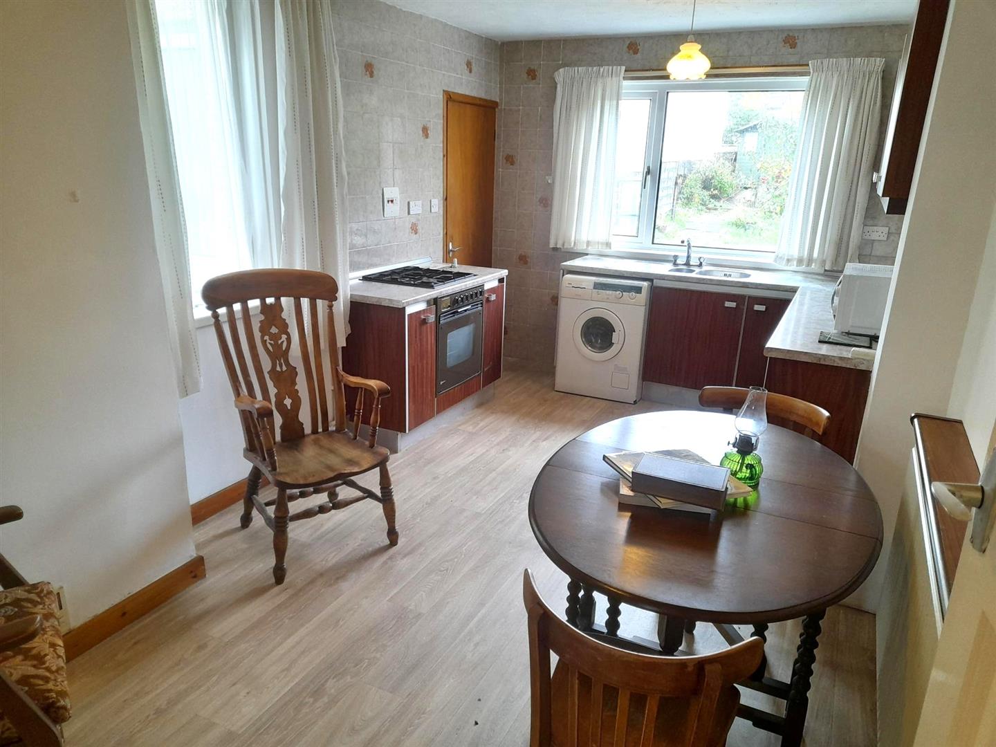 Llwynhendy Road, Llanelli, SA14 9HR